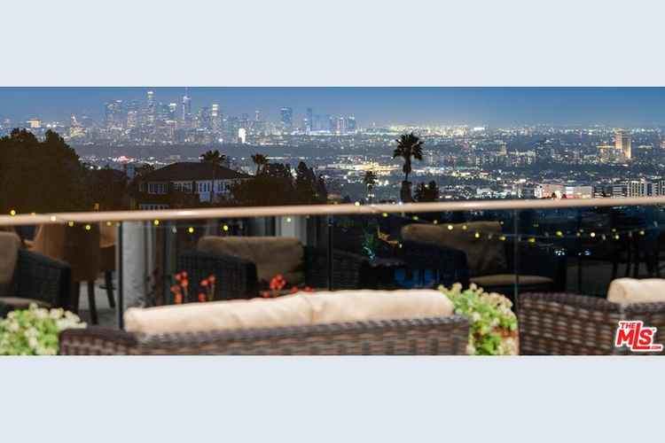 Spectacular Ocean View Home  Near Sunset Blvd
