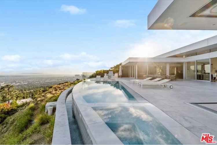 Beverly Hills Luxury Estate: 10000 Sqft, 6 Beds, 8 Baths, Infinity Pool