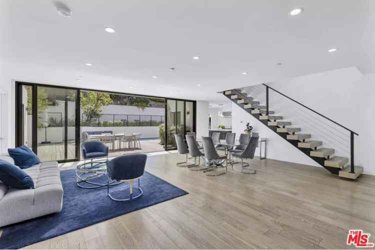Luxury Beverly Hills Home 4 En Suite Bedrooms Smart Home Features Saltwater Pool