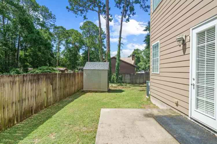 Niceville Dream Home 3 Bed 25 Bath Updated Kitchen Hardwood Floors