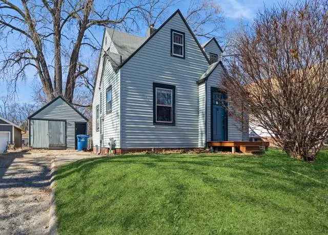 3 Bedroom 1 Bath Home in Highland Park with Finished Attic