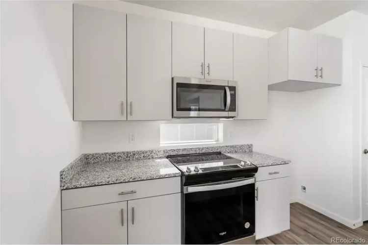 Percheron Floorplan 3 Beds 25 Baths Aurora Home