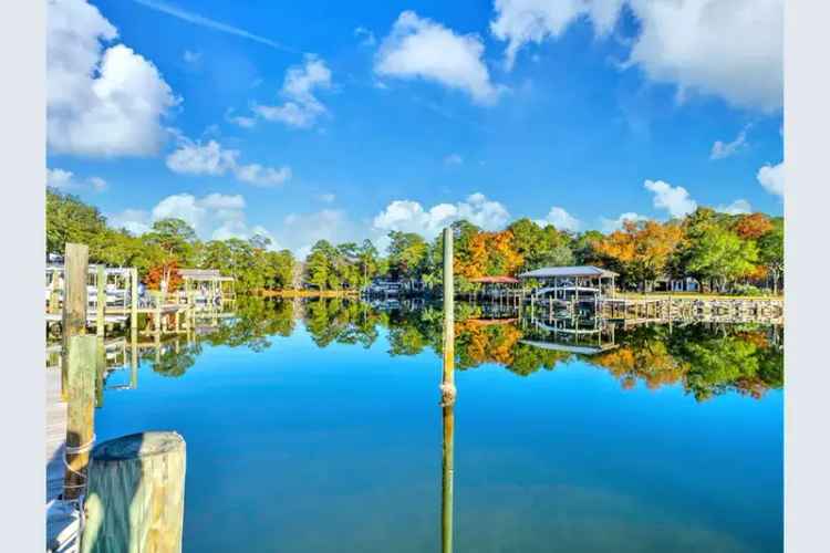 Waterfront Southern Plantation Home on Shirks Bayou