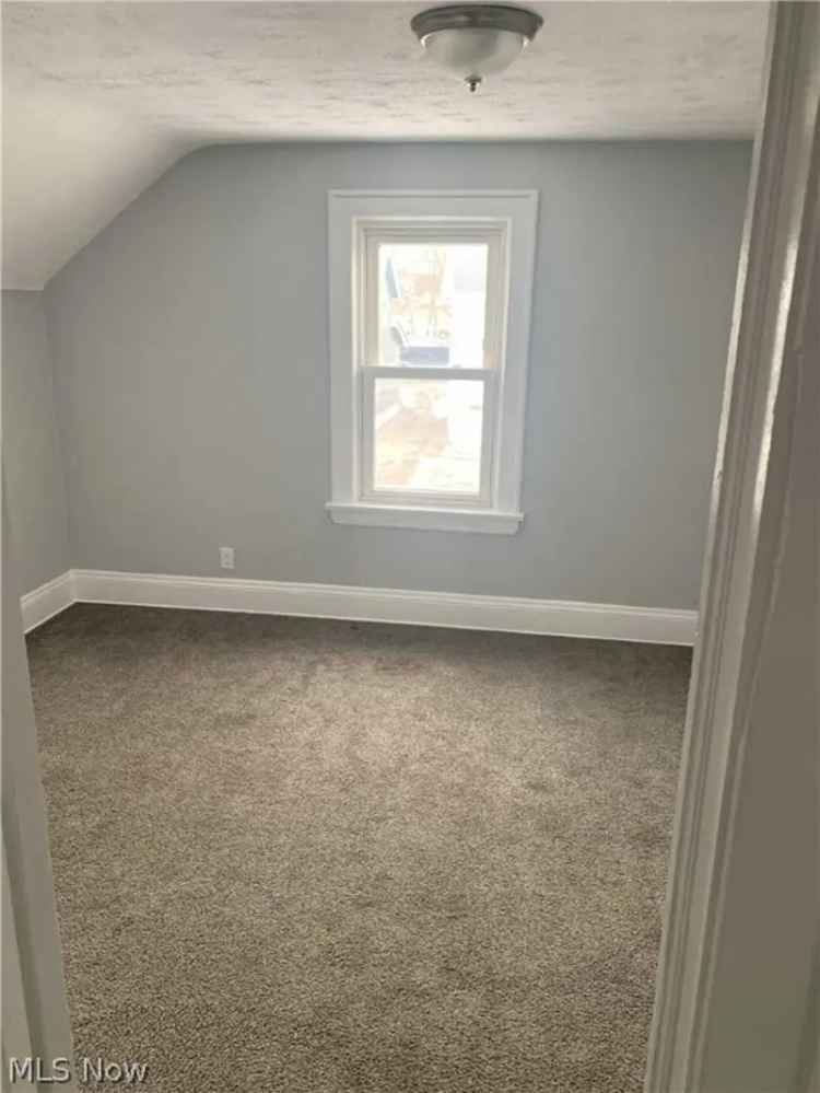 3-Bed 1-Bath Home in Mount Pleasant Cleveland