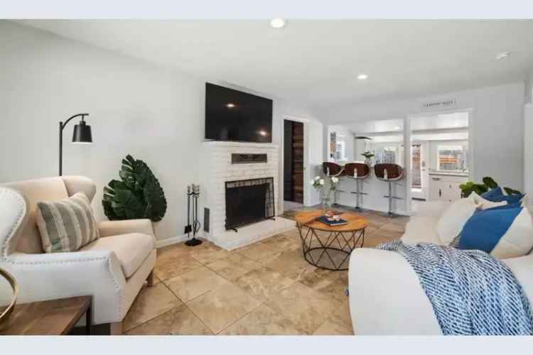 Santa Cruz Home with Studio Guest House and Convenient Location