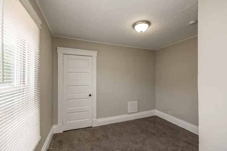Newly Renovated 3-Bedroom Home in West Cleveland