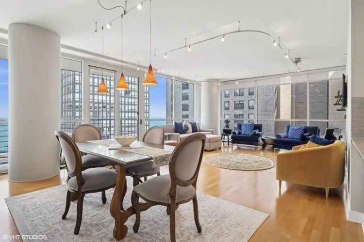 Luxury 2-Bedroom Condo in Full Amenity Building