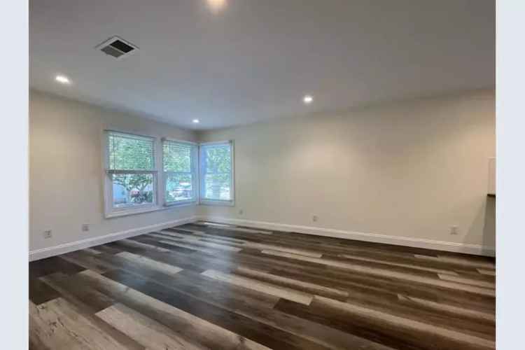 Palo Alto 4-Unit Multifamily Property Investment Opportunity