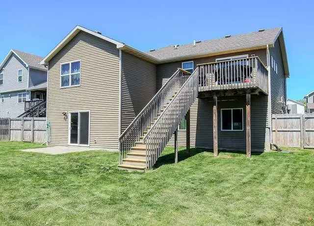 5 Bedroom 3 Bath Home in Southeast Polk School District