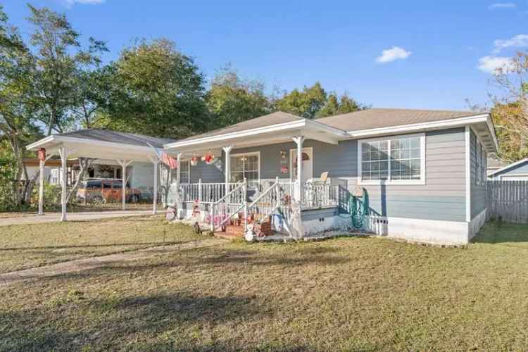 3BR 1BA Home with Screened Patio and Fenced Backyard
