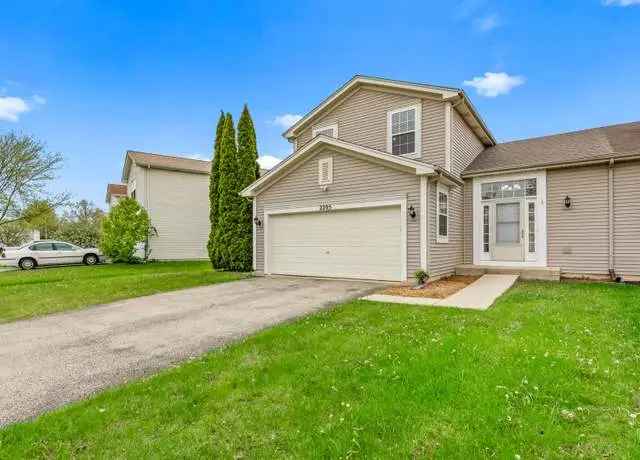 Renovated Half Duplex in Kendall Ridge 2-Car Garage Updated Kitchen
