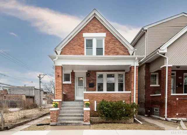 2 Story Home with Spa Bathrooms Gourmet Kitchen and Finished Basement