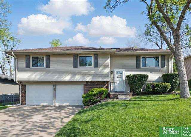 Brookhaven Home Updated Kitchen New Appliances 2 Car Garage Millard Schools