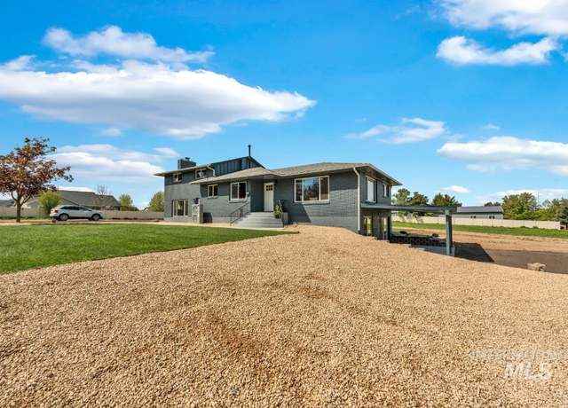 Fully Remodeled Home with Mother-in-Law Suite Near 2 Acres