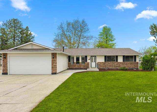 Updated Home on 4 Acres with Detached Shop and RV Parking