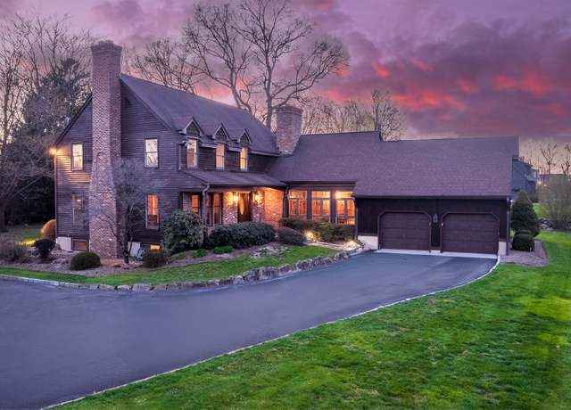 6400+ Sq Ft Modern Farmhouse in New England Enclave