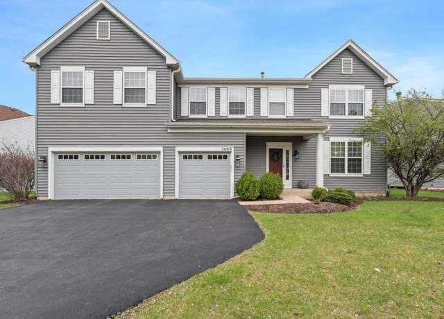 Spacious Home with Soaring Ceilings and Chef's Kitchen