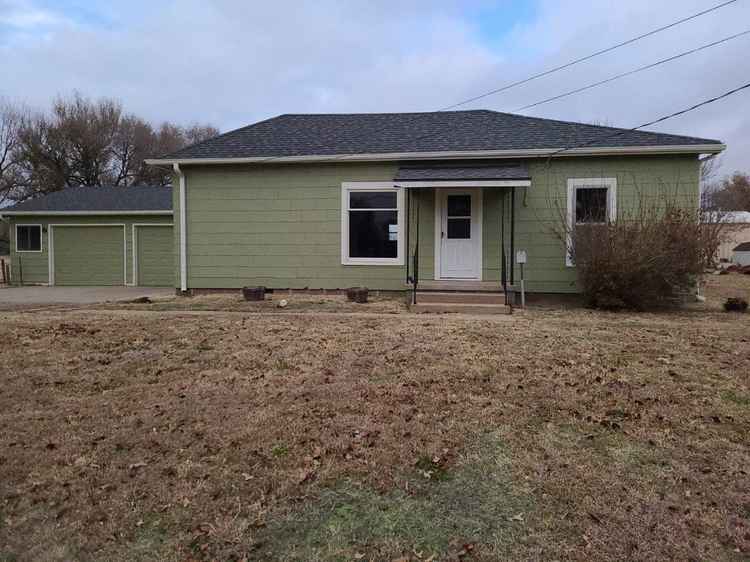 Newly Remodeled Home Near Eisenhower Elementary